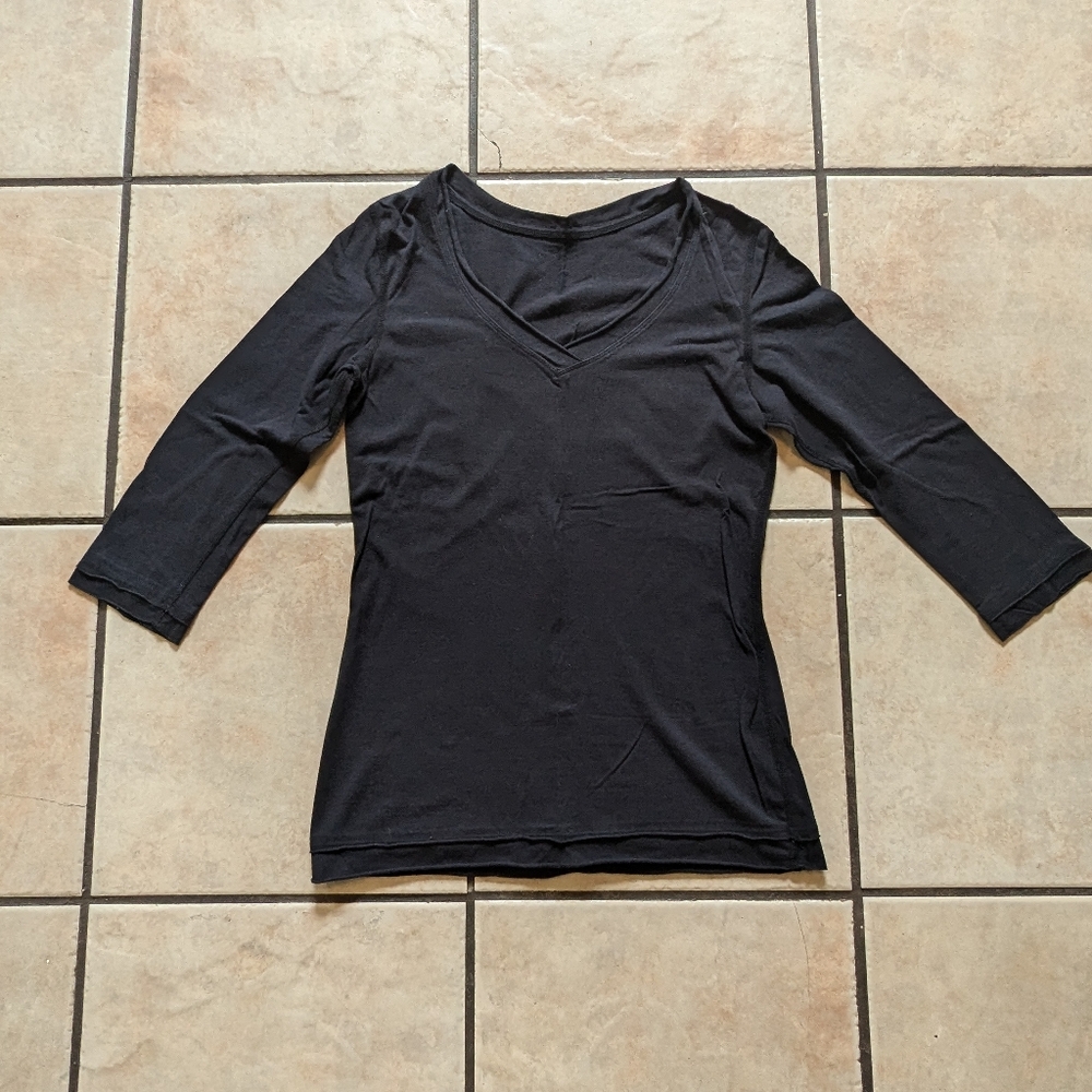 Lululemon 3/4 Sleeve Raw hem